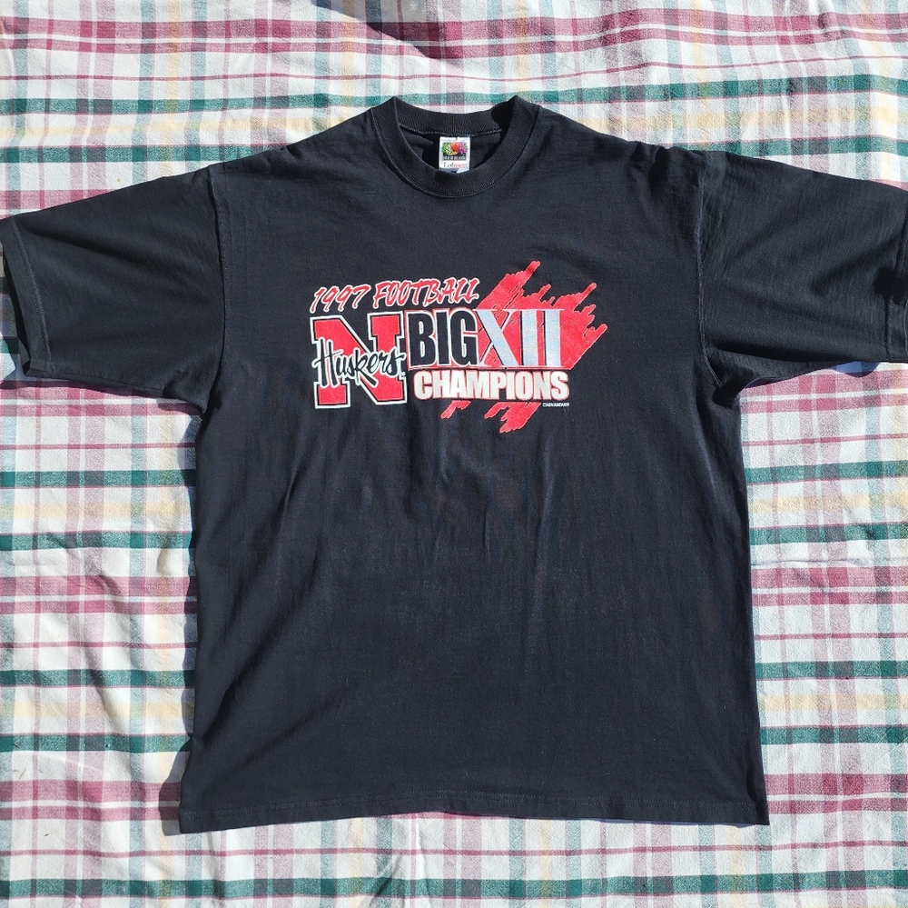 Vintage 1997 Huskers Champion Football Tee